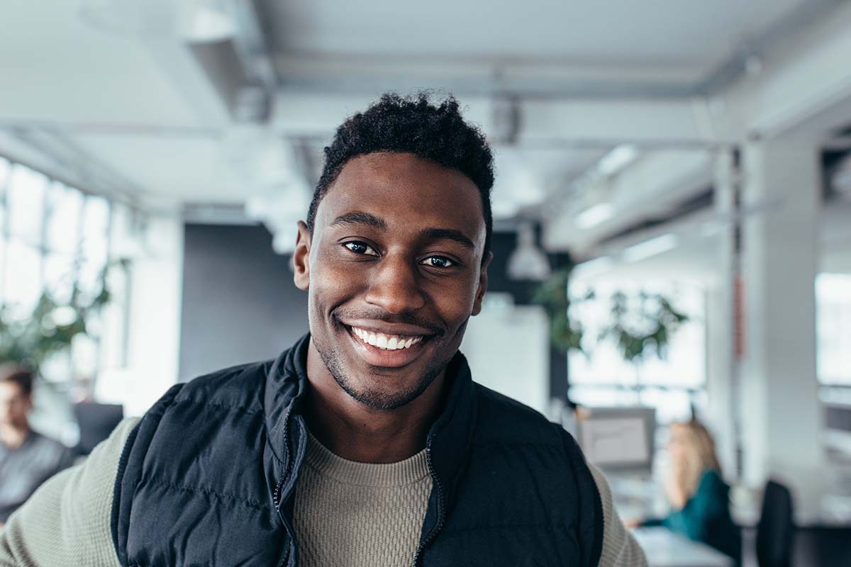 man smiling finding motivation in recovery